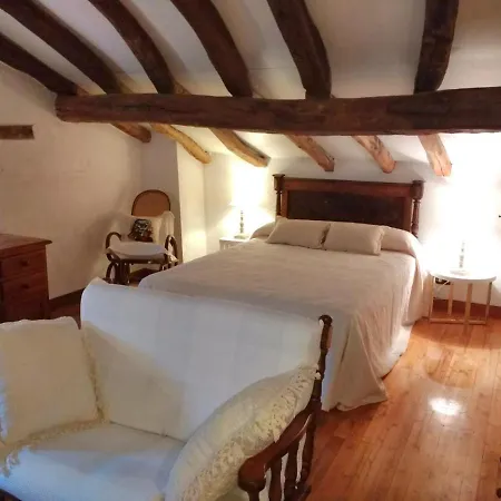 Bentzuntzibar Country house