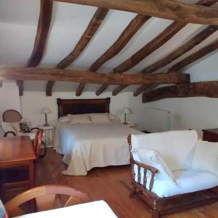 Bentzuntzibar Country house *